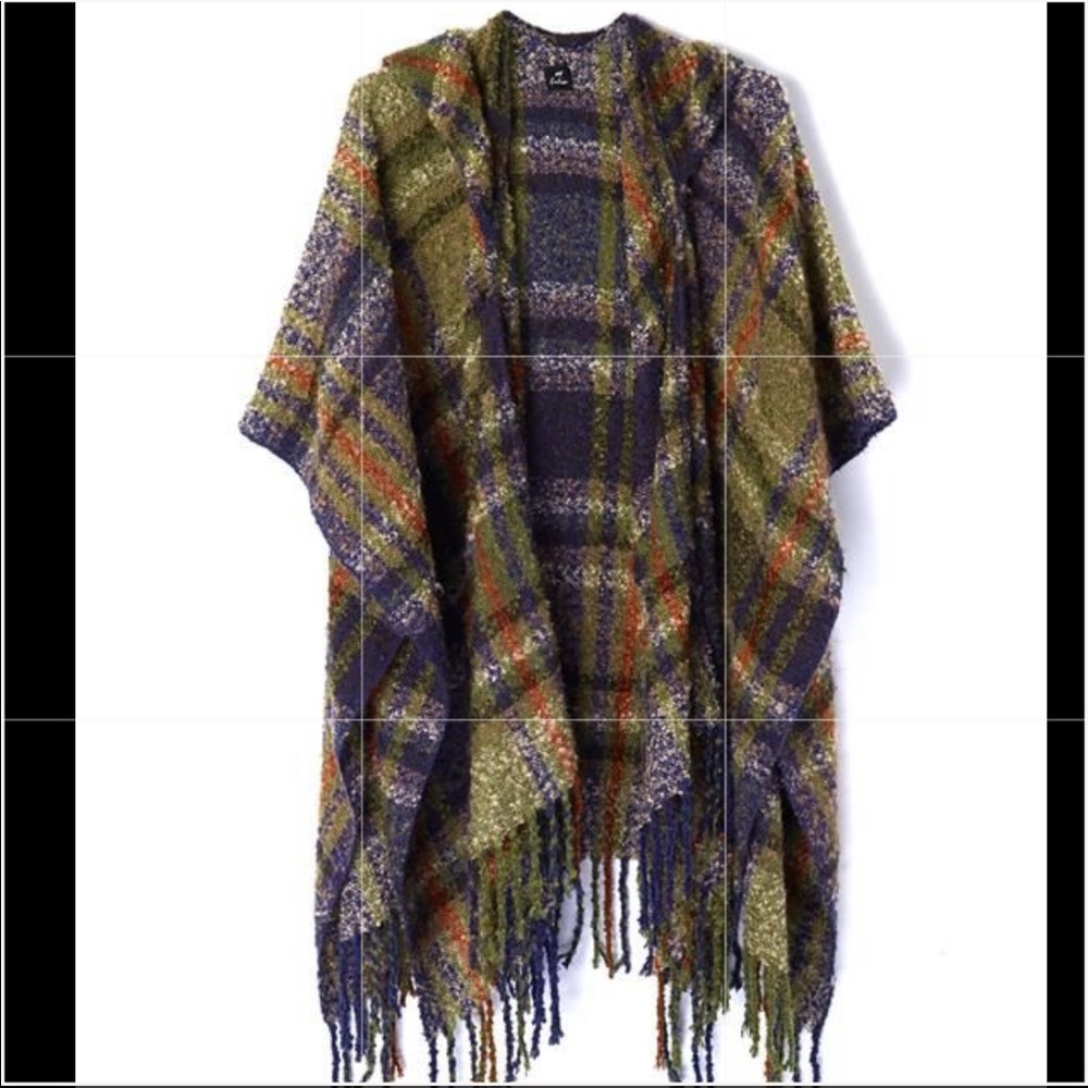 Echo Lofty Plaid Hooded Ruana poncho shawl fringe one size fits all